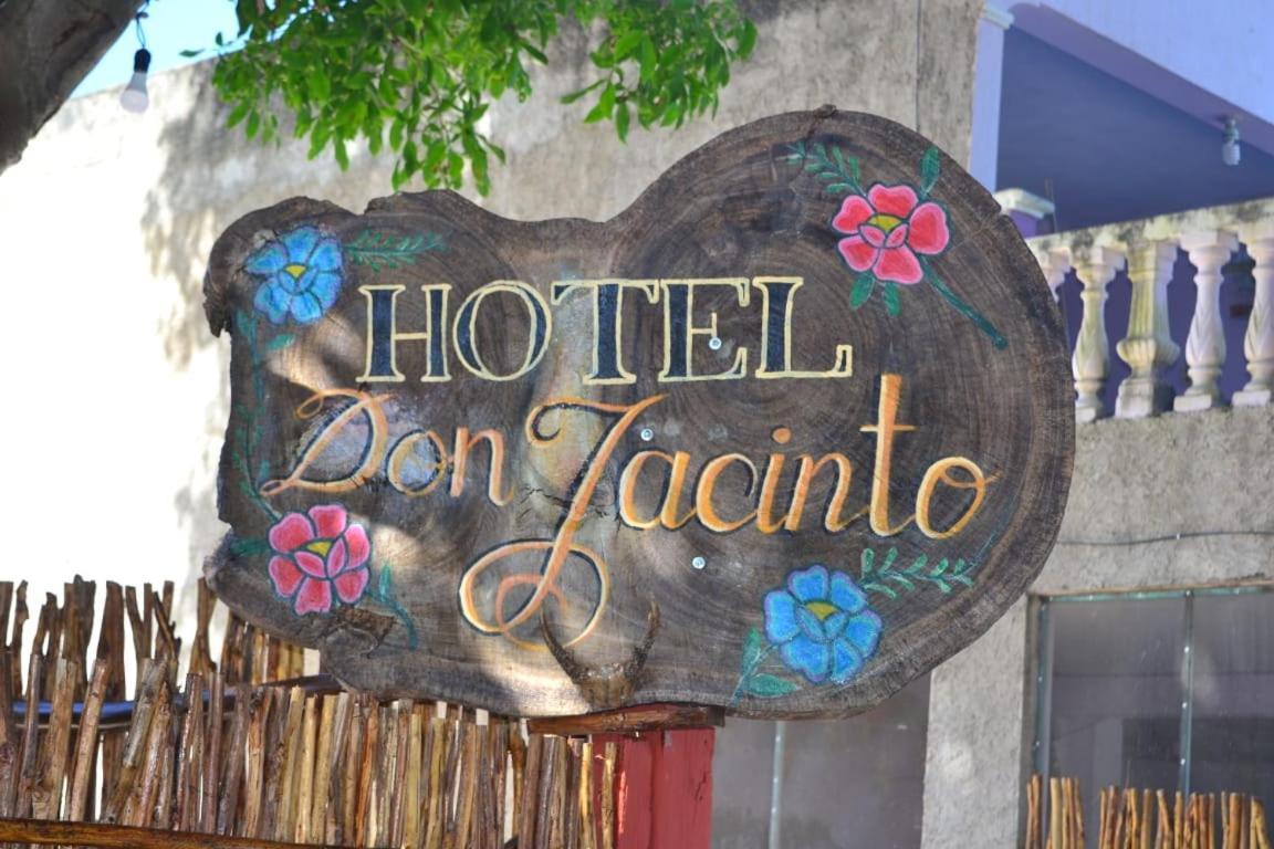 Hotel Don Jacinto Valladolid  Exterior photo